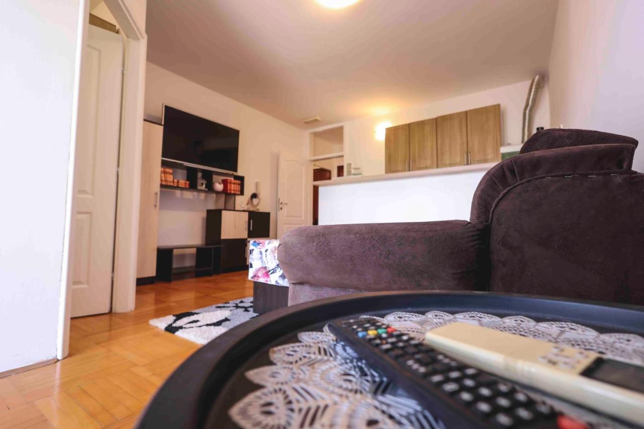 Lucasa Apartment Subotica Luaran gambar