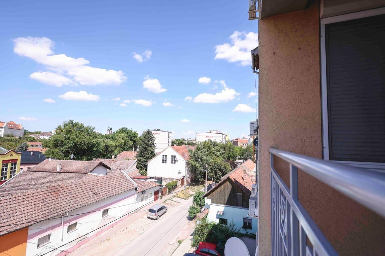 Lucasa Apartment Subotica Luaran gambar